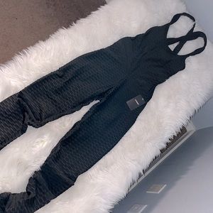 New w tags Black jumpsuit from Fashion Nova